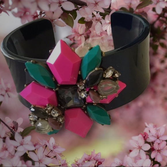 J. Crew Jewelry - J. Crew Floral Design Bracelet